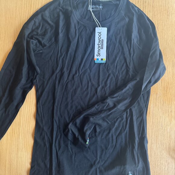Two NWT Women's Long Sleeve Smart Wool All-Season Long Sleeve Wool Baselayers - Picture 8 of 8